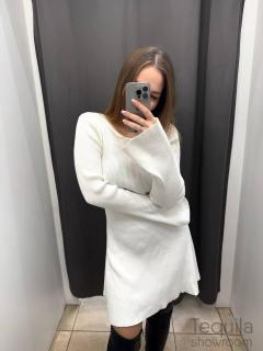 Белое платье